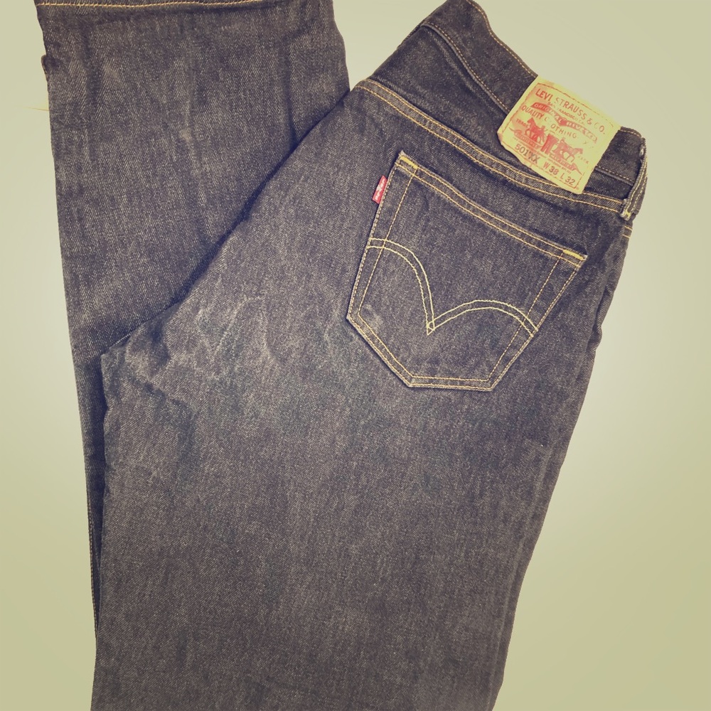 Men’s 501xx Medium wash jeans